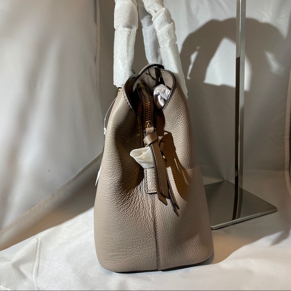 Kate Spade Larchmont Ave Evangelie Satchel - Picture 3 of 5